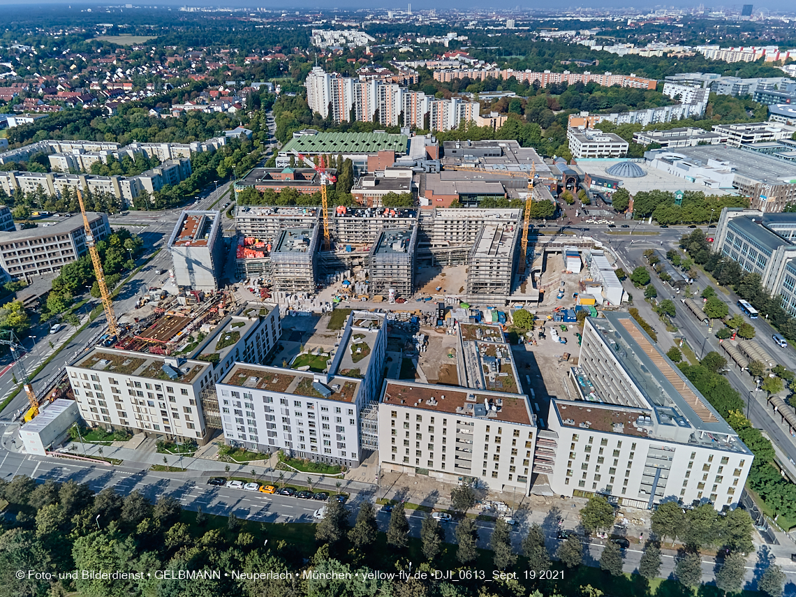 19.09.2021 - Perlach Plaza und Umgebung in Neuperlach 